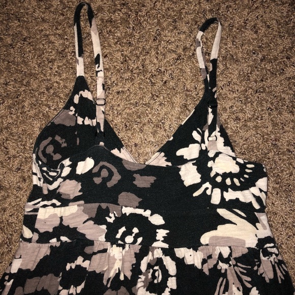 Old Navy Floral Dress - Size Small - Picture 6 of 6